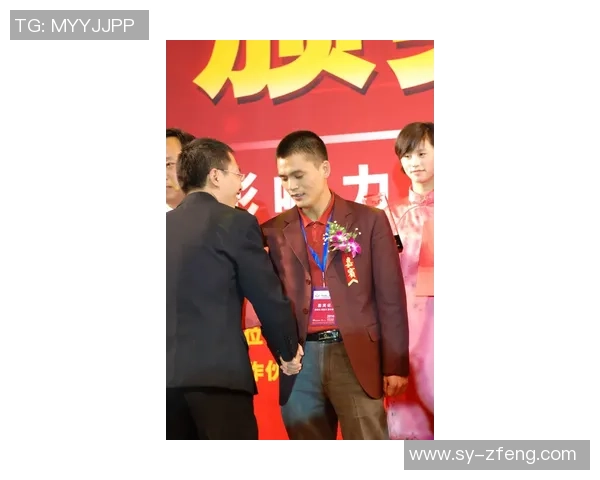 深入探讨杨娜的成功秘诀与英雄联盟的辉煌历程